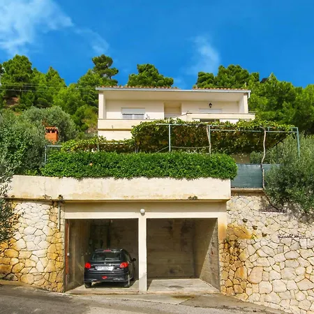 Vanessa * Marusici (Split-Dalmatia)